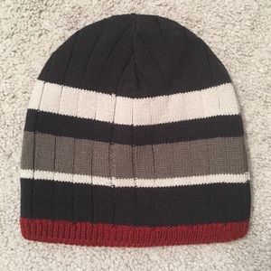 Boys Beanie size 8/18